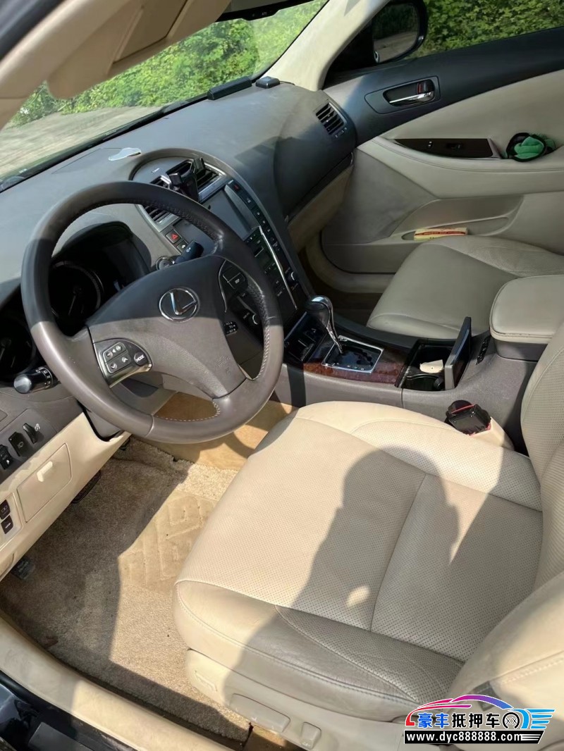 11年雷克萨斯ES轿车抵押车出售