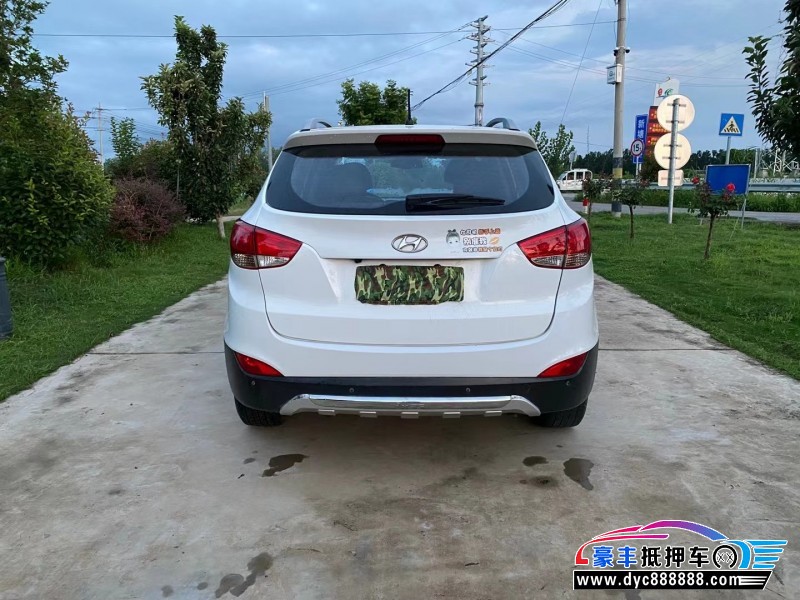 13年现代ix35SUV抵押车出售