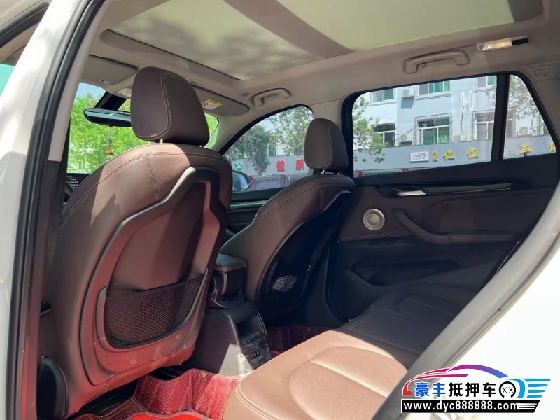 21年宝马X1轿车抵押车出售