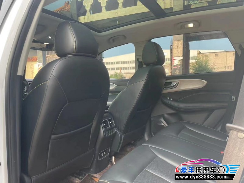 21年荣威RX5轿车抵押车出售