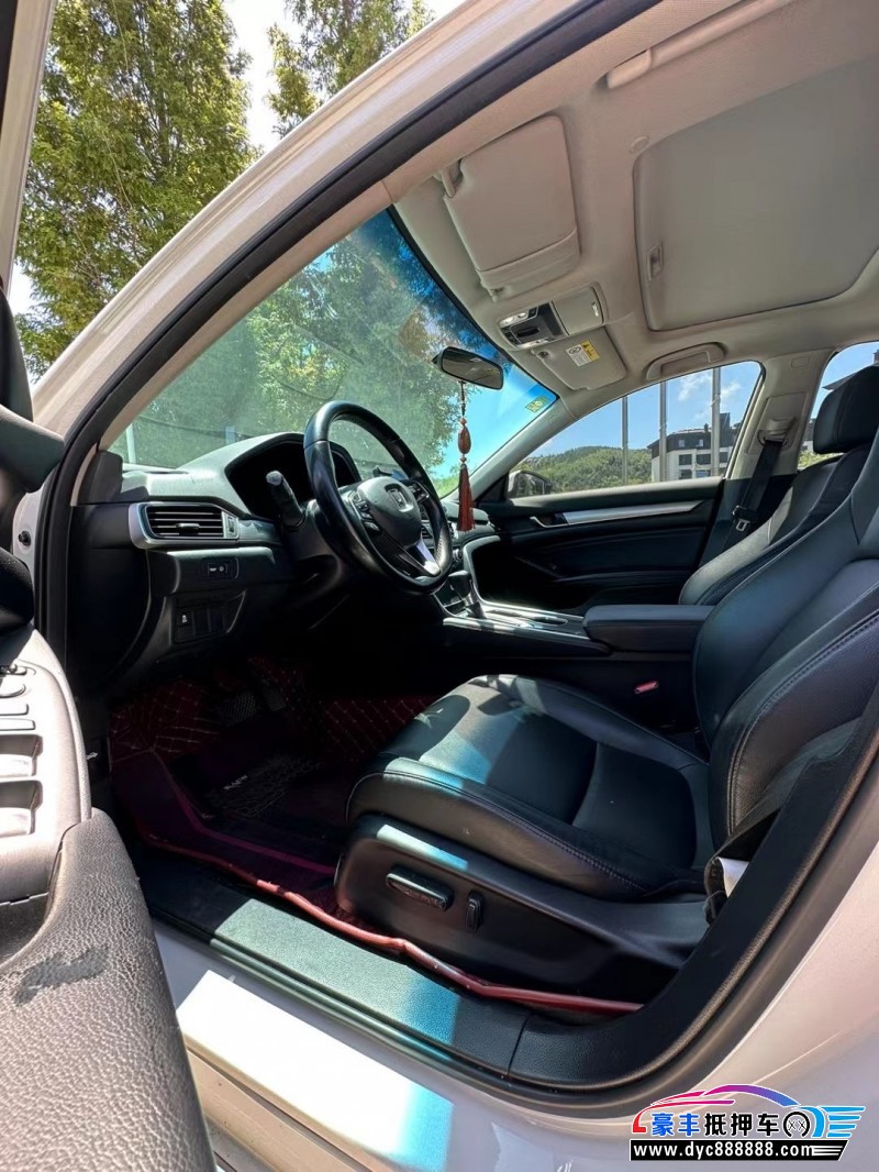 20年本田雅阁轿车抵押车出售