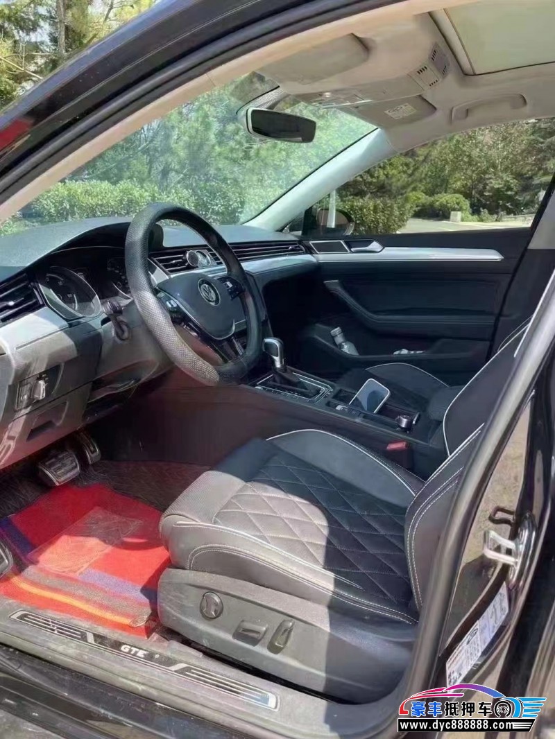 21年大众迈腾轿车抵押车出售