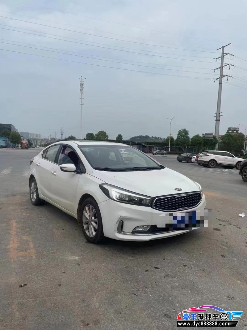 17年起亚K3轿车抵押车出售