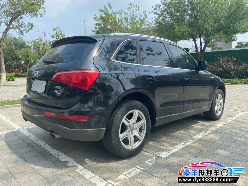 13年奥迪Q5轿车抵押车出售