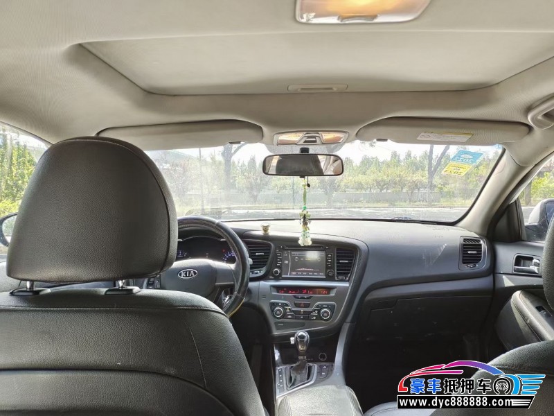 12年起亚K2轿车抵押车出售