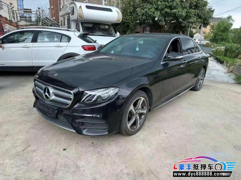 20年奔驰E轿车抵押车出售