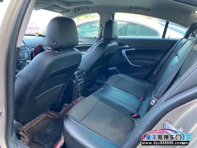 16年别克君威轿车抵押车出售