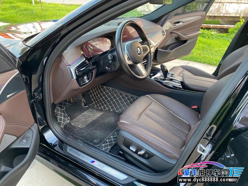 21年宝马5系轿车抵押车出售