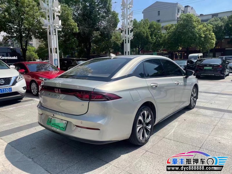 21年埃安E6轿车抵押车出售