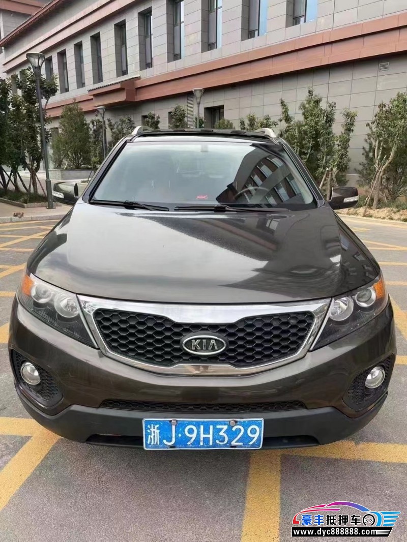 11年起亚索兰托轿车抵押车出售