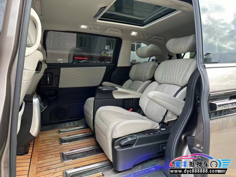 22年本田艾力绅轿车抵押车出售