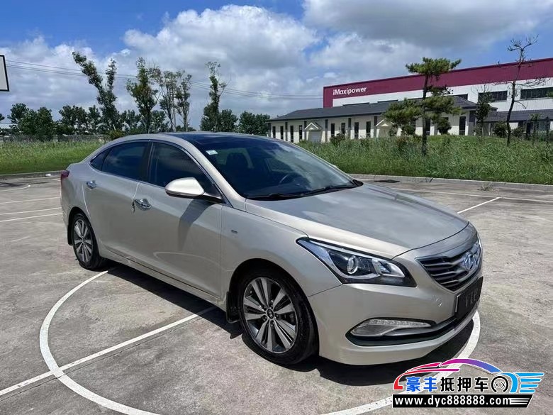 17年现代名图轿车抵押车出售