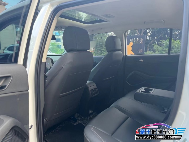 22年现代ix35SUV抵押车出售