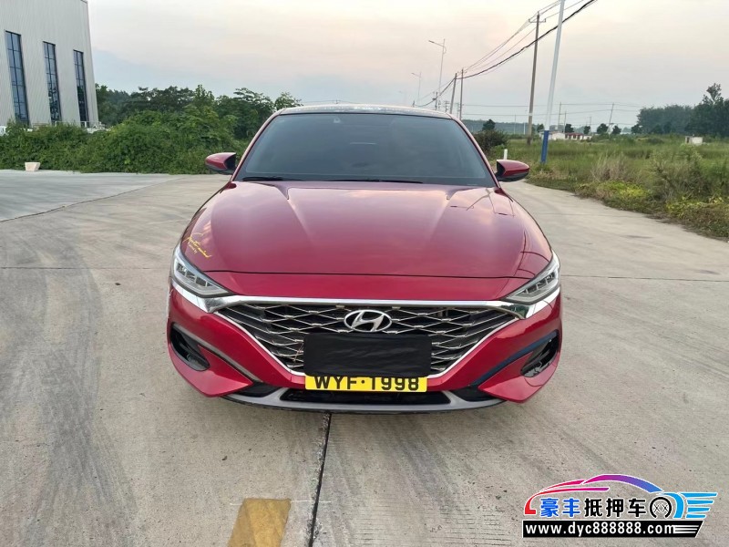 20年现代菲斯塔轿车抵押车出售