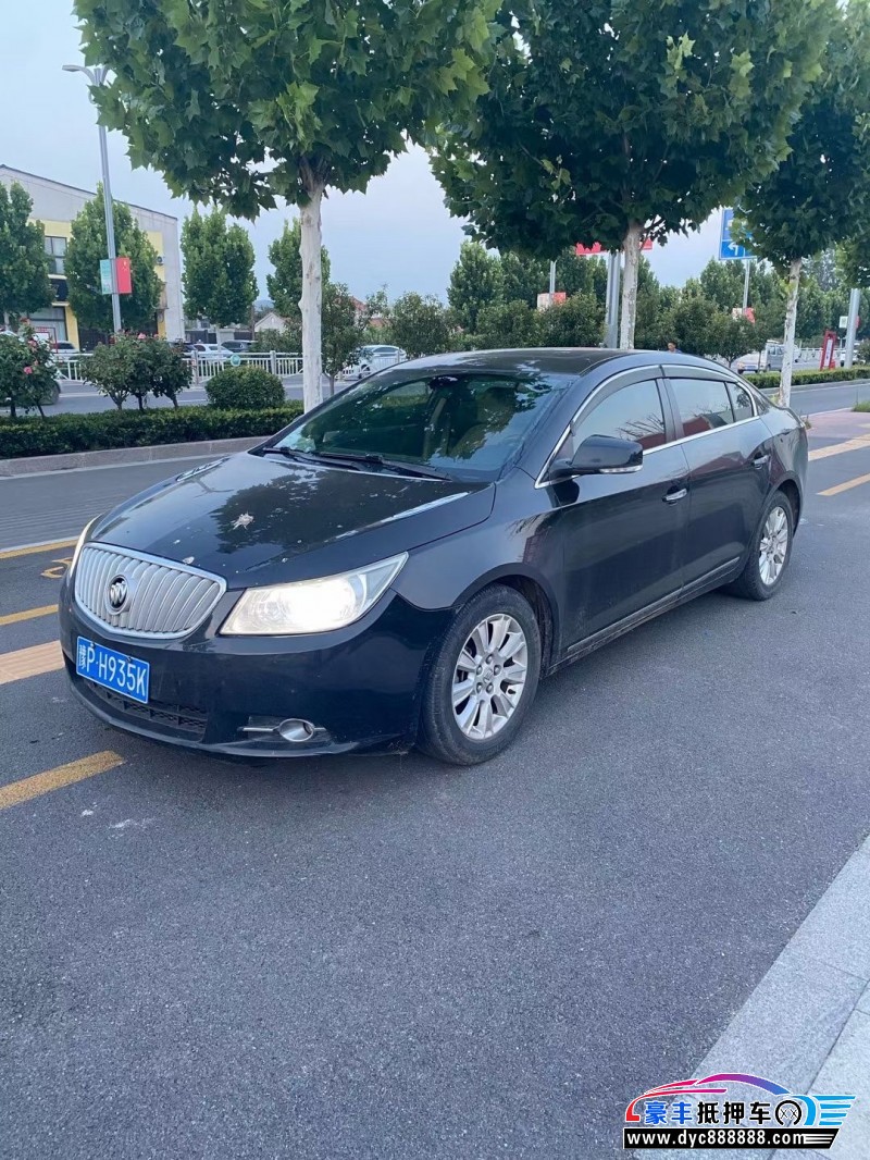 12年别克君越轿车抵押车出售