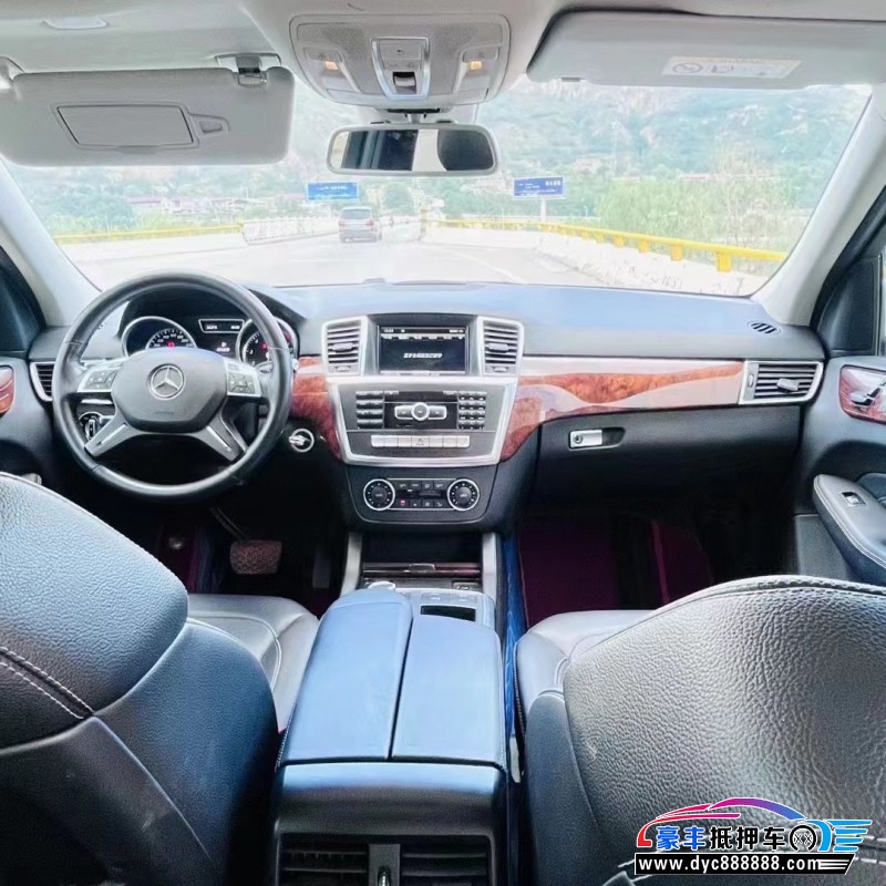 15年奔驰ML轿车抵押车出售