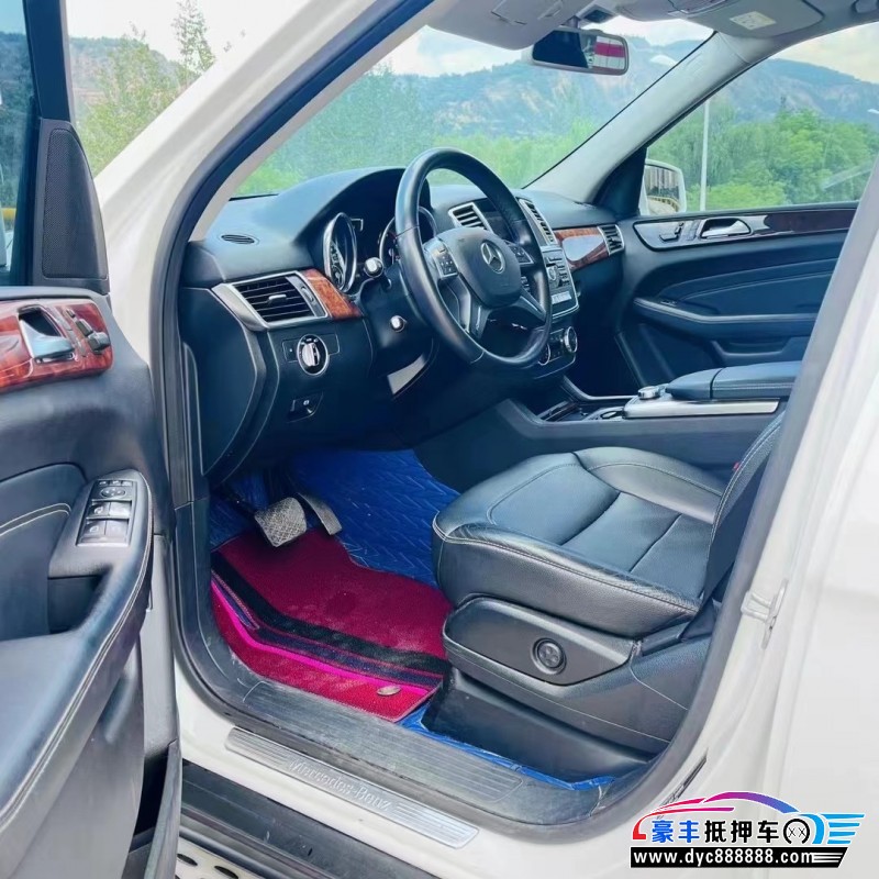 15年奔驰ML轿车抵押车出售