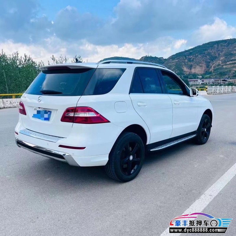 15年奔驰ML轿车抵押车出售