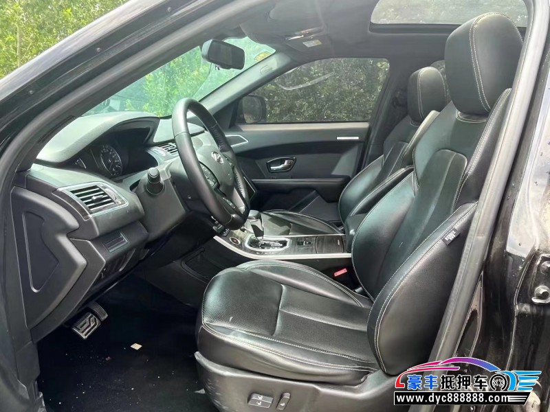 19年陆风X7轿车抵押车出售