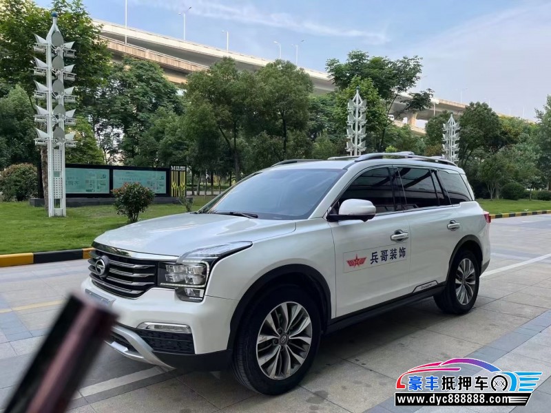 17年传祺GS8轿车抵押车出售