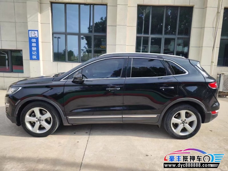 16年林肯MKC轿车抵押车出售