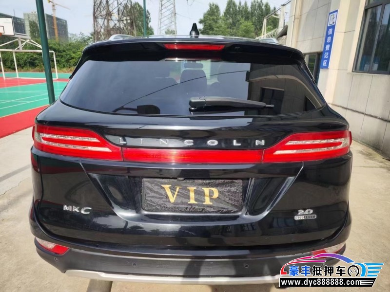 16年林肯MKC轿车抵押车出售