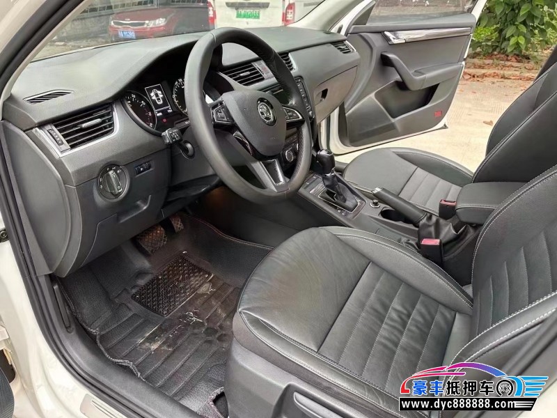 17年斯柯达明锐轿车抵押车出售