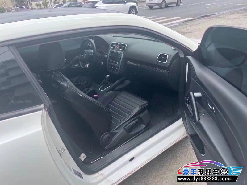 14年大众尚酷轿车抵押车出售