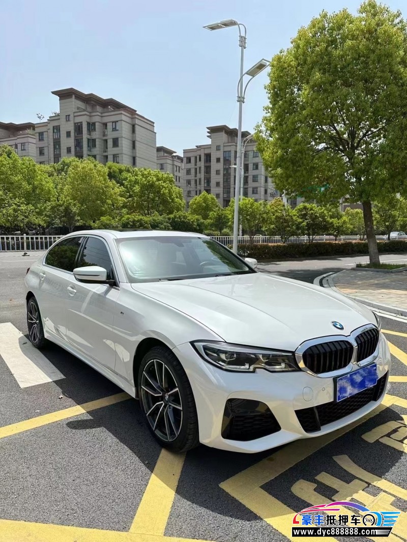 21年宝马3系轿车抵押车出售