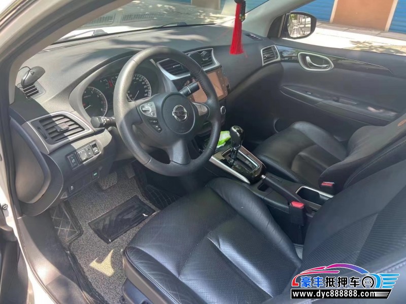 19年日产轩逸轿车抵押车出售