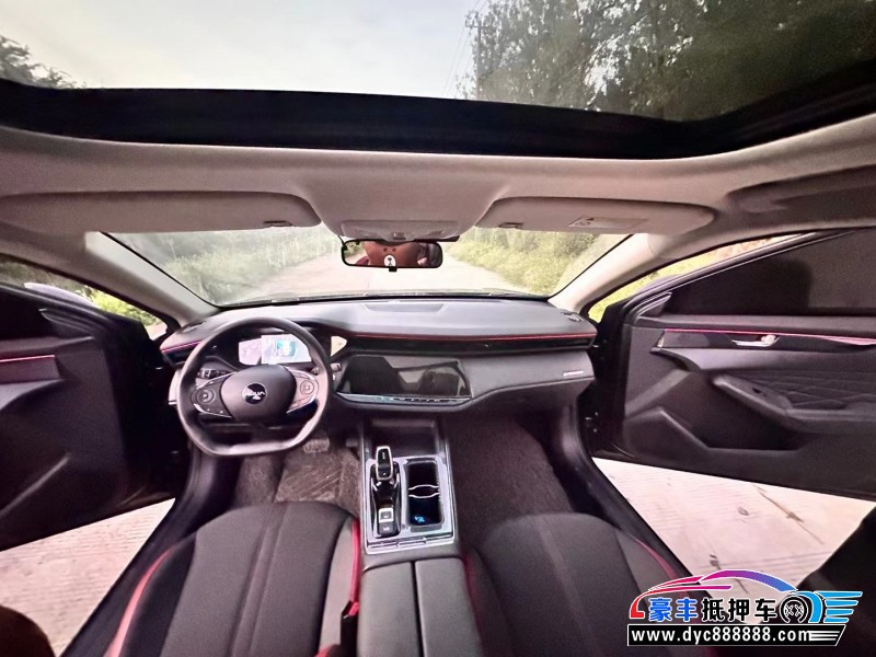 22年东风风神奕炫轿车抵押车出售