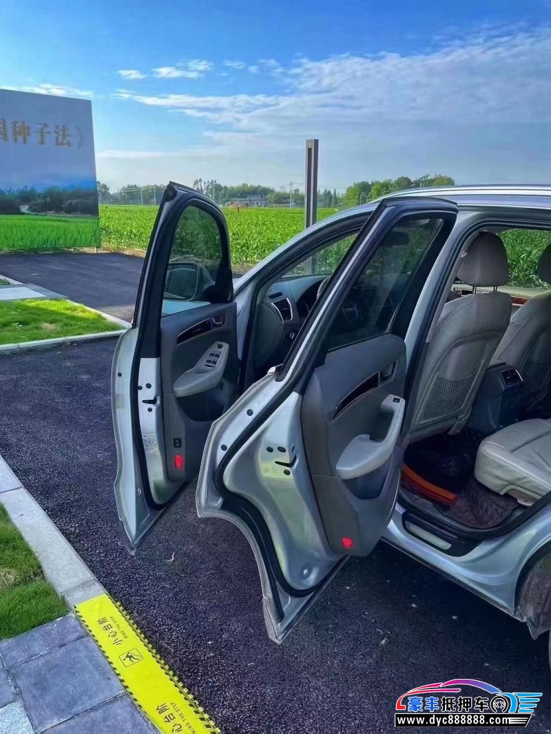 10年奥迪Q5SUV抵押车出售