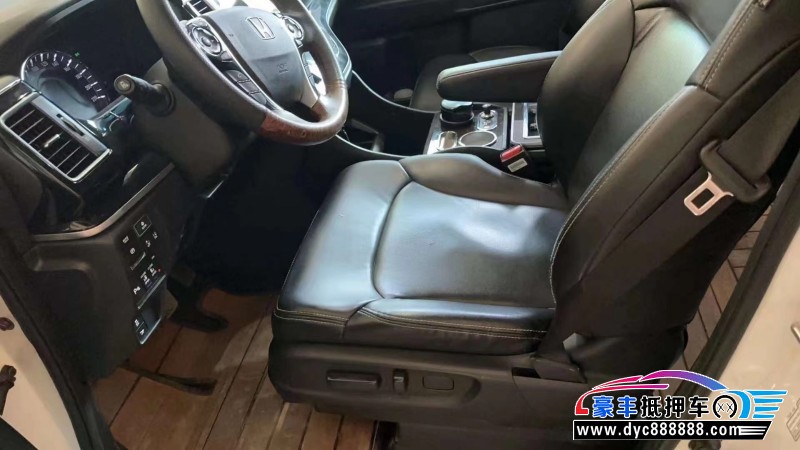 20年本田艾力绅轿车抵押车出售