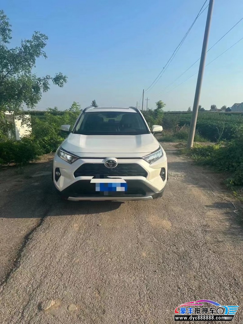 20年丰田RAV4荣放轿车抵押车出售