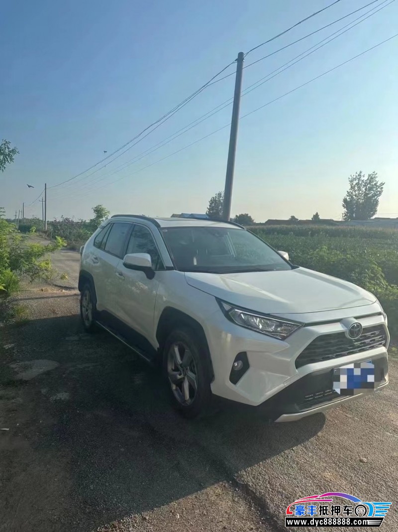20年丰田RAV4荣放轿车抵押车出售