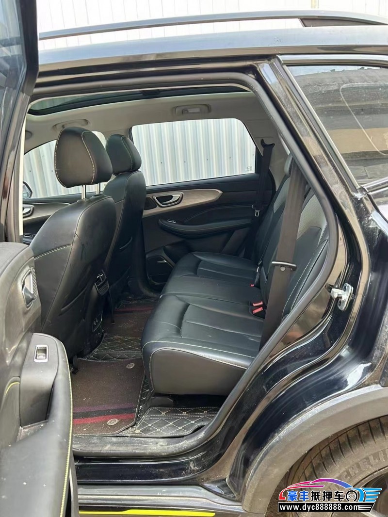 21年荣威RX5SUV抵押车出售