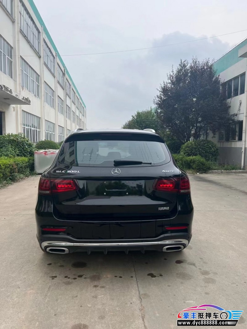 20年奔驰GLC轿车抵押车出售