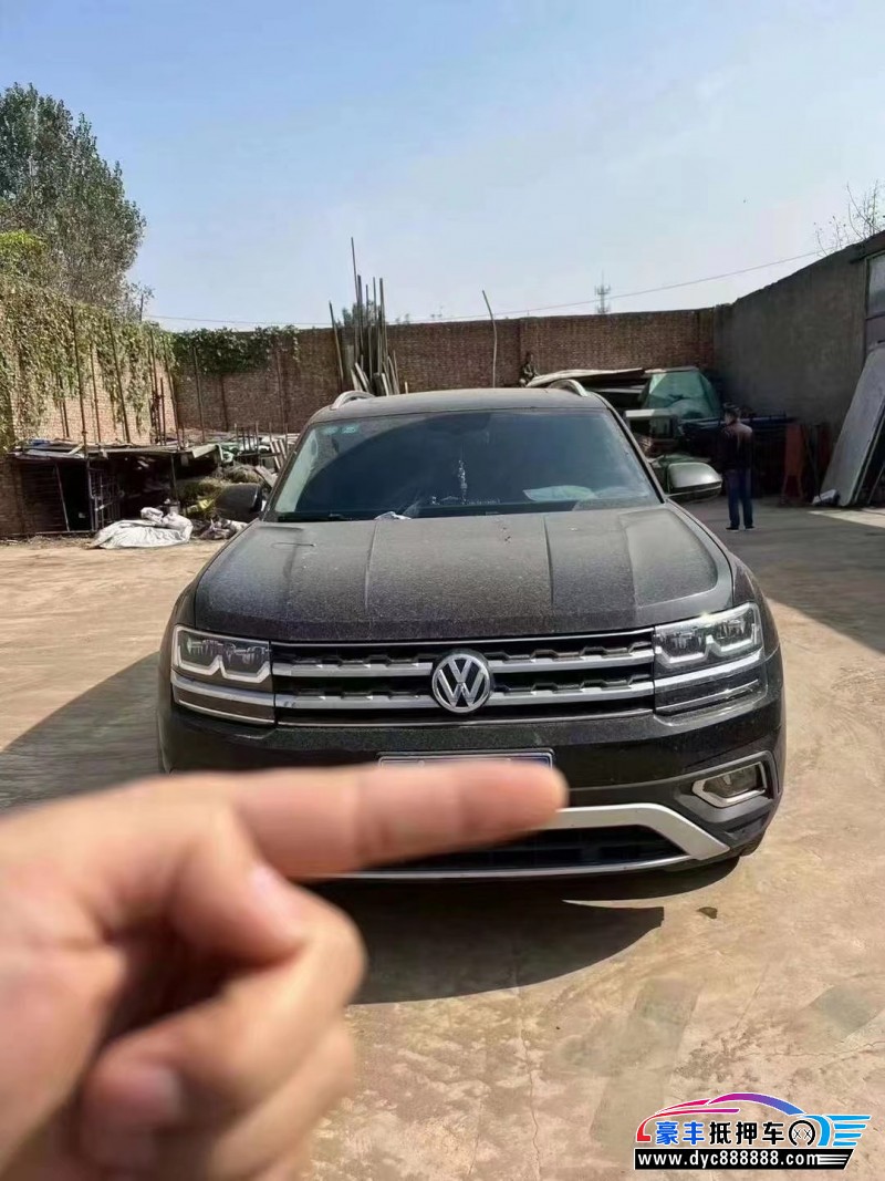 20年大众途昂轿车抵押车出售