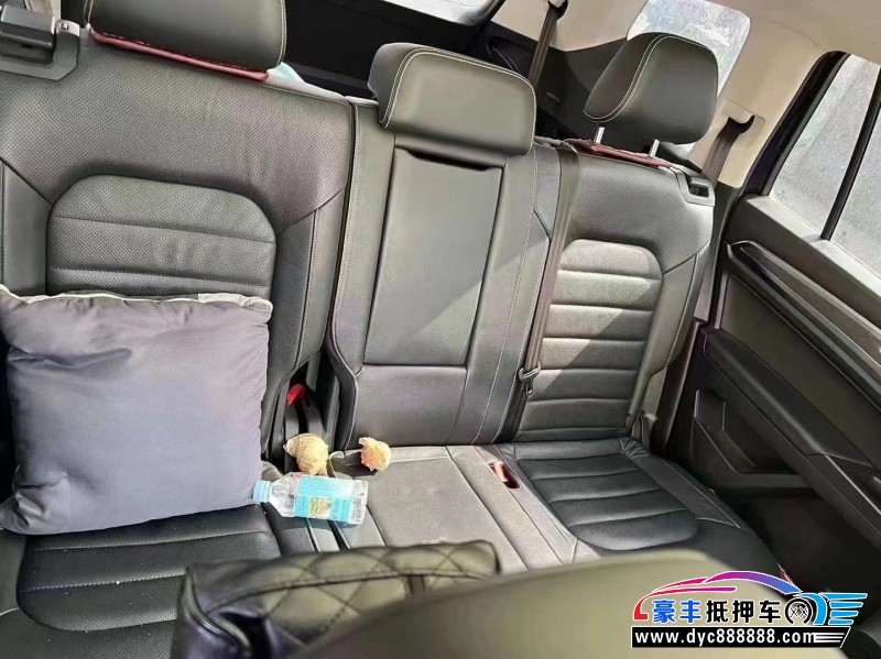 20年大众途昂轿车抵押车出售