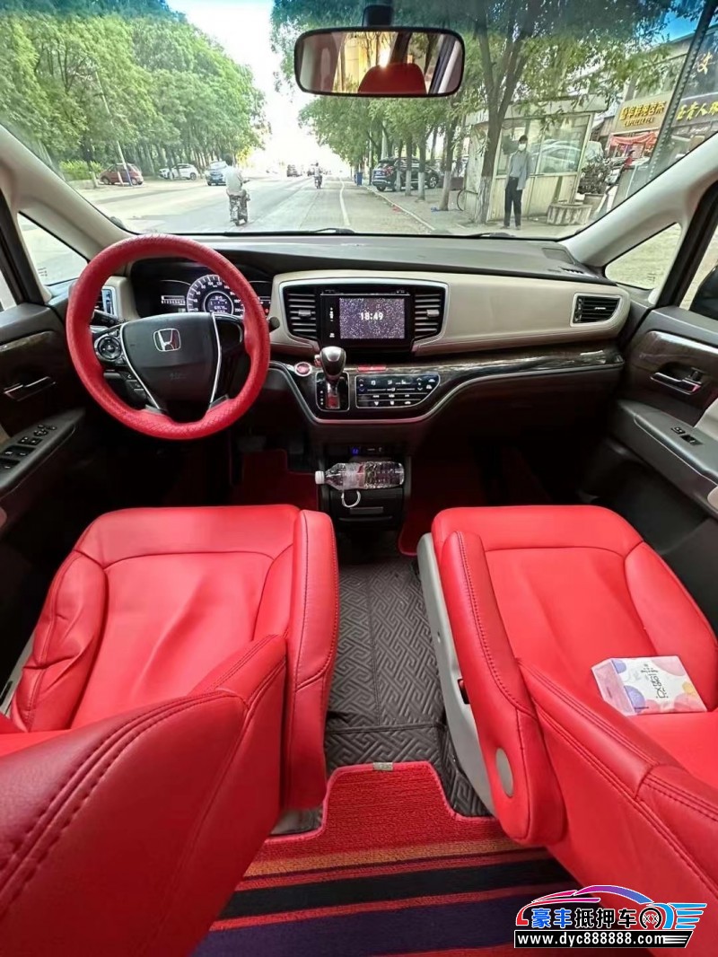 14年本田奥德赛MPV抵押车出售