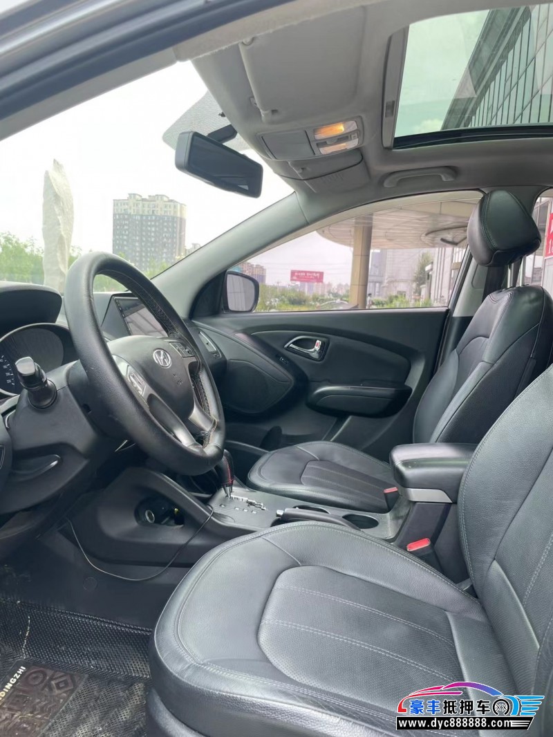 11年现代ix35SUV抵押车出售