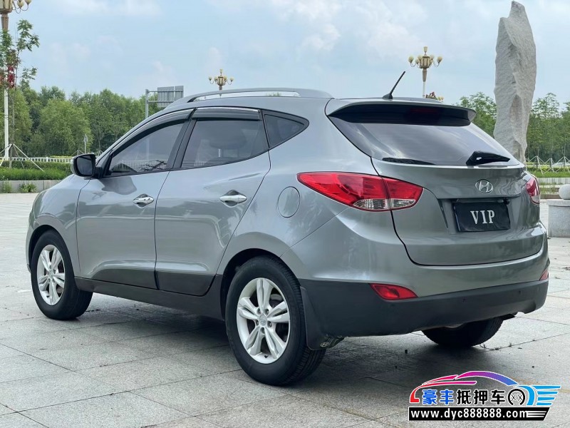 11年现代ix35SUV抵押车出售