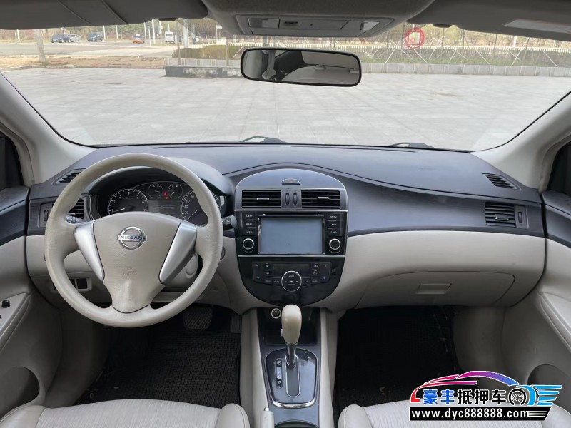 12年日产骐达轿车抵押车出售