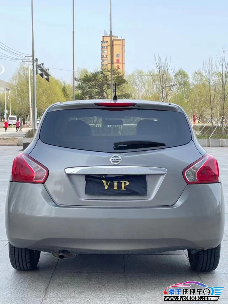 12年日产骐达轿车抵押车出售