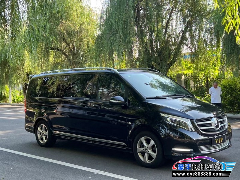 20年奔驰威霆MPV抵押车出售