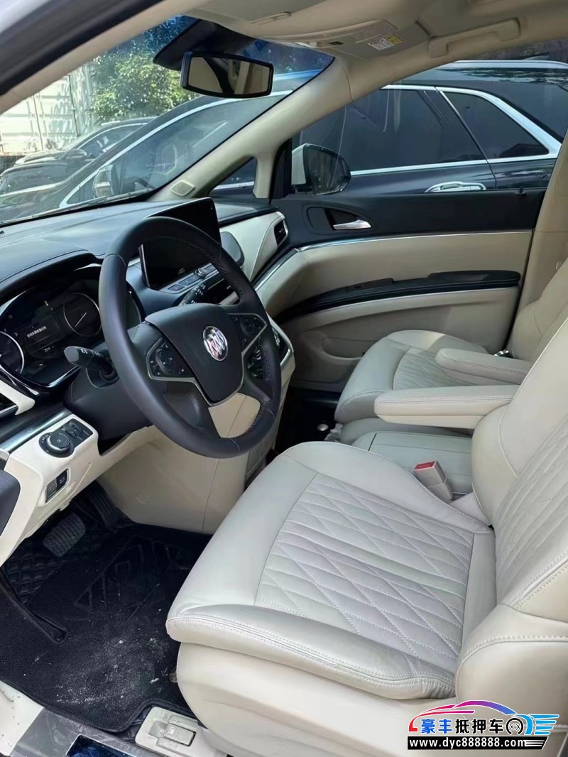 23年别克GL8轿车抵押车出售