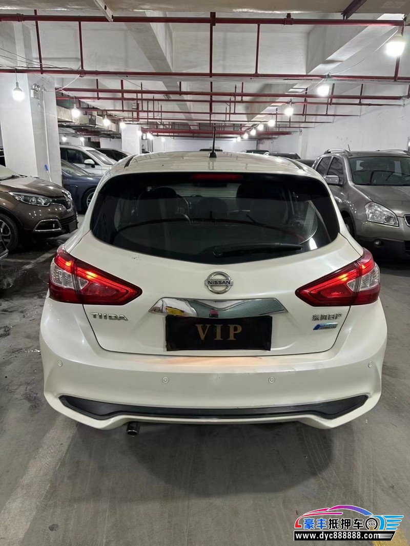 19年日产骐达轿车抵押车出售