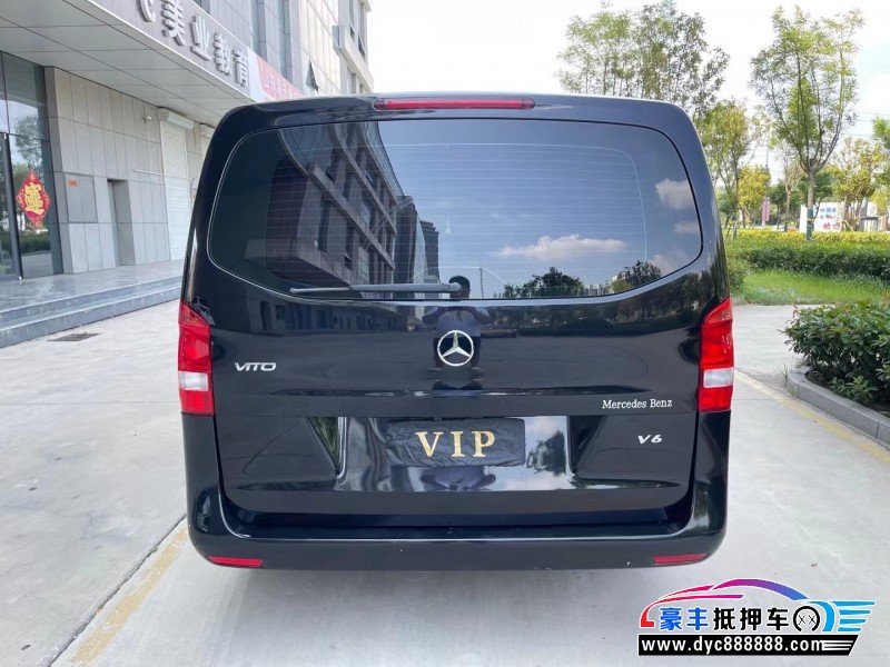 18年奔驰威霆MPV抵押车出售