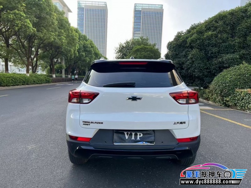 21年雪佛兰创界轿车抵押车出售