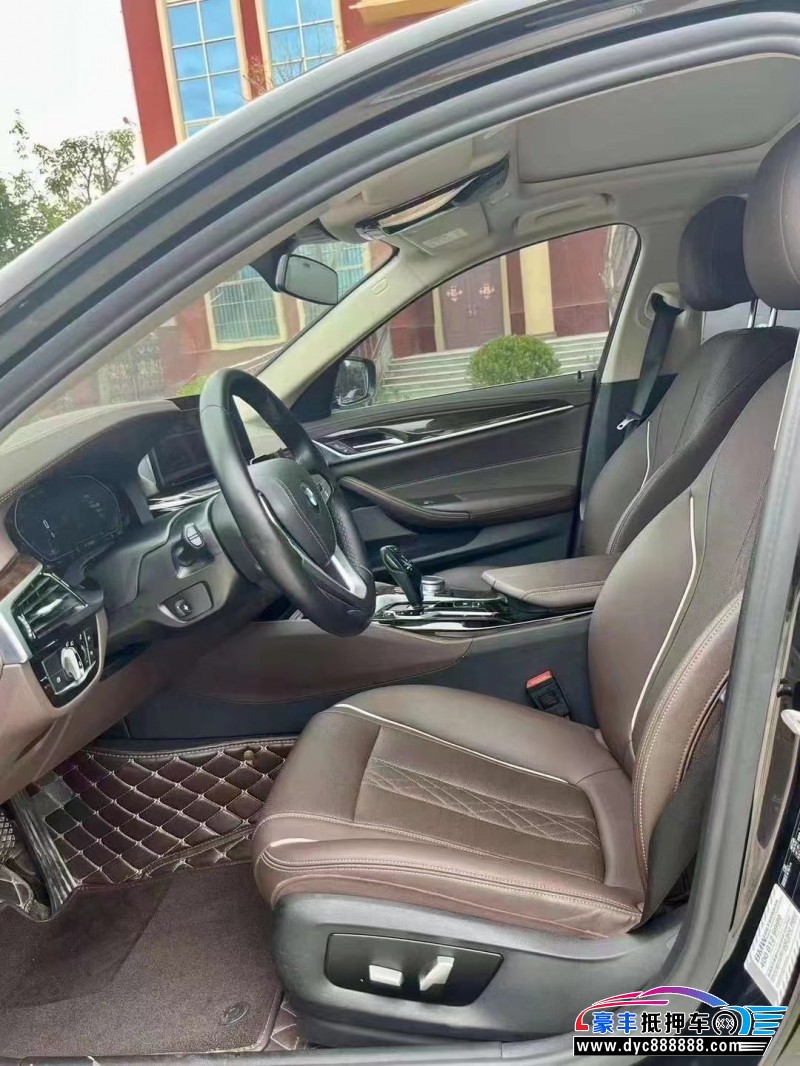 22年宝马5系轿车抵押车出售